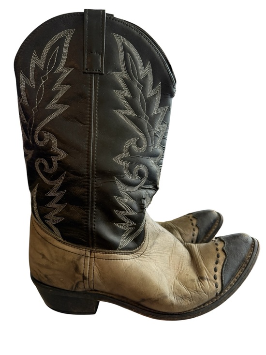 Laredo Other - Vintage Laredo Men’s 12D Two Tone Leather Cowboy Western Boots Black Tan Cap Toe